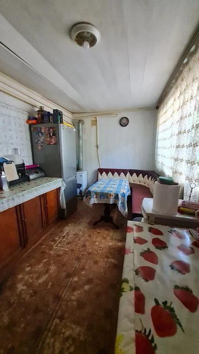 Продам дом на большом участке 14 сот на Ленпоселке.