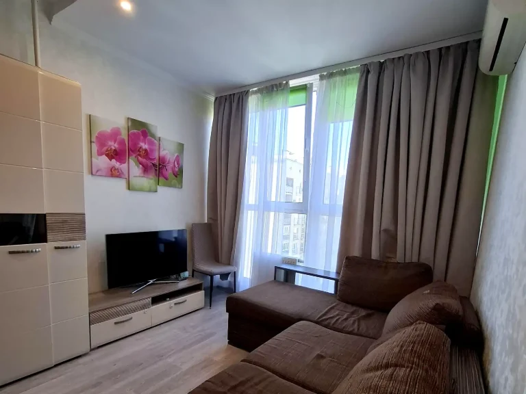 Rent of a 2-room apartment 52 sq m 7/8 floor.