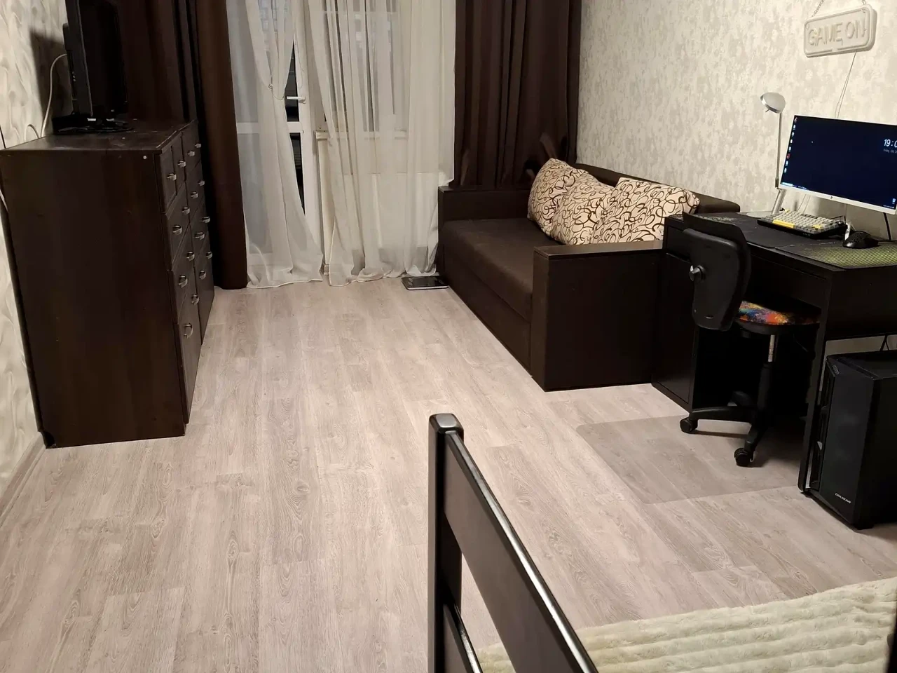 Оренда квартири 2-кімн. 54 м² 7/8 пов.