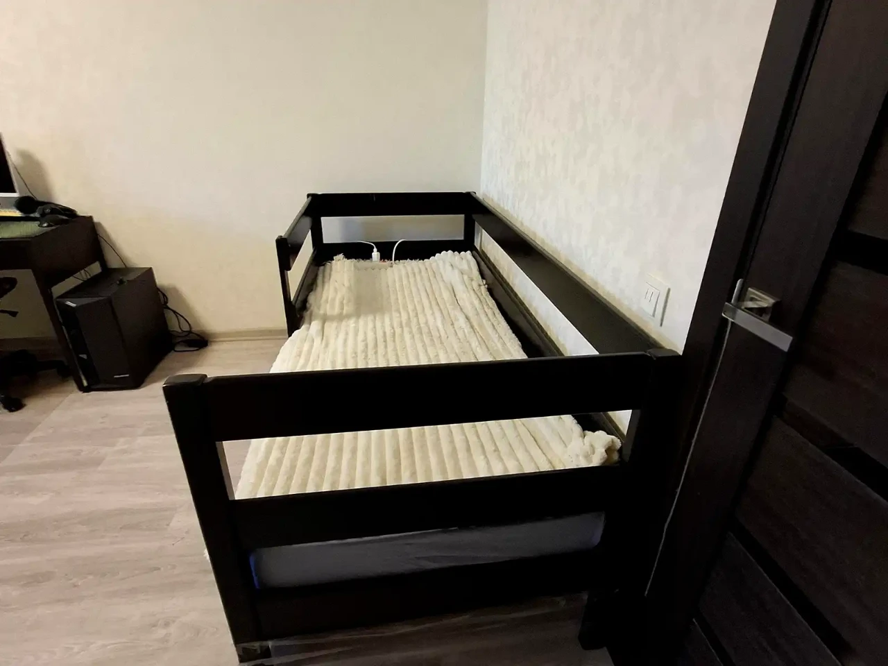 Оренда квартири 2-кімн. 54 м² 7/8 пов.