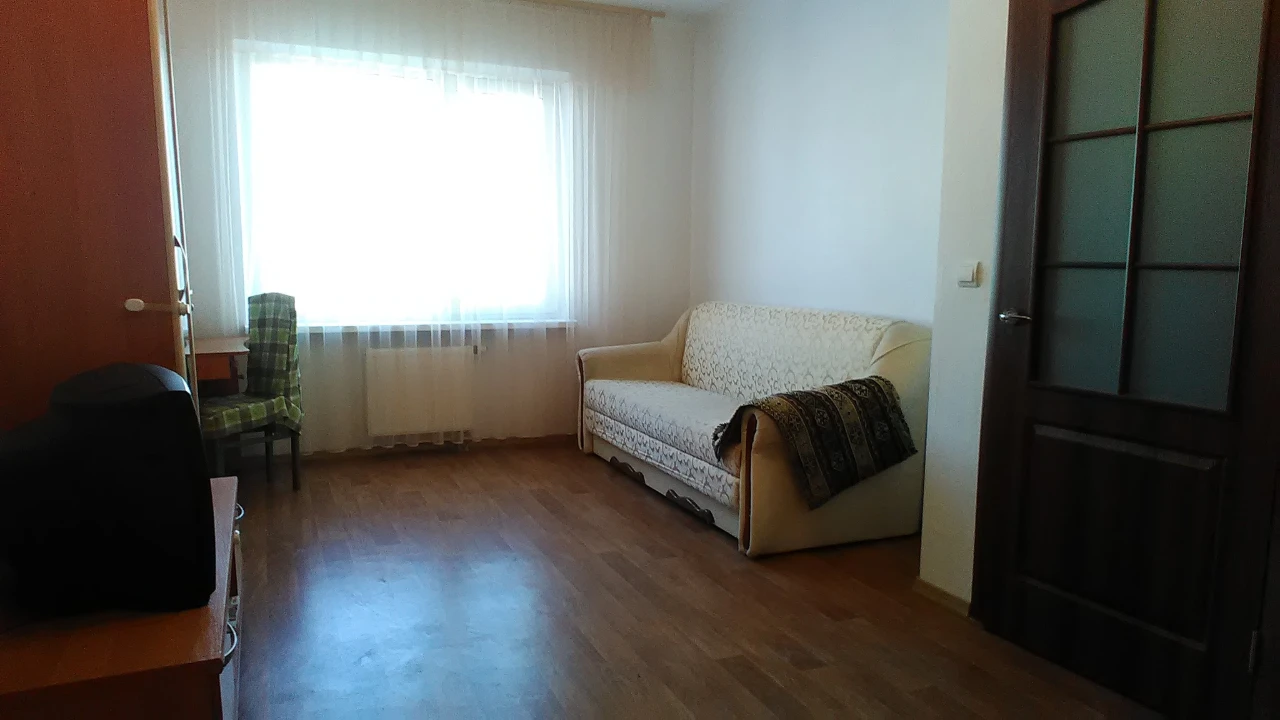 Аренда 1-комнатной квартиры 38 м², Бориса Гмыри ул.