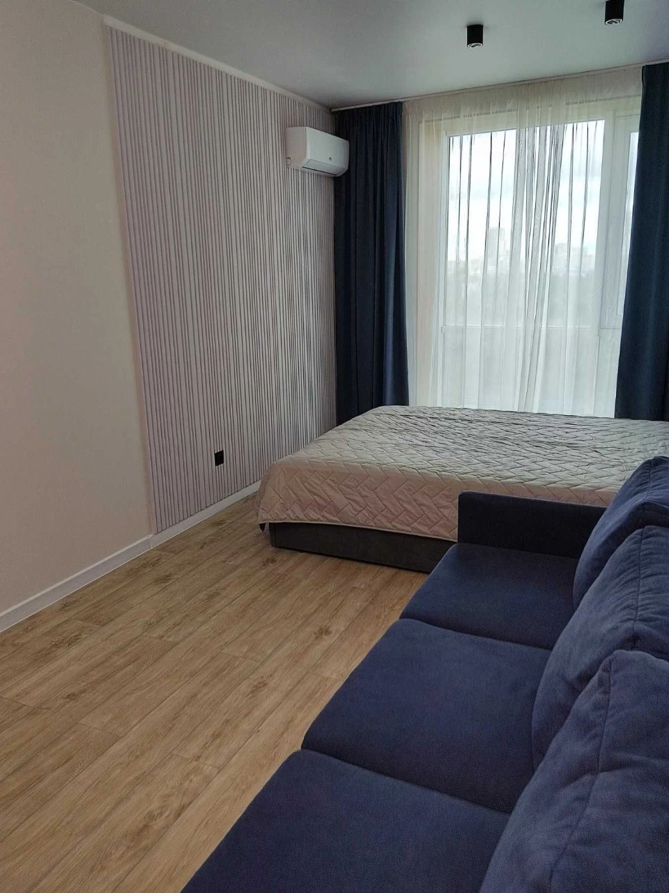 Sale of 1-room apartment in the Autograph residential complex. No commission.