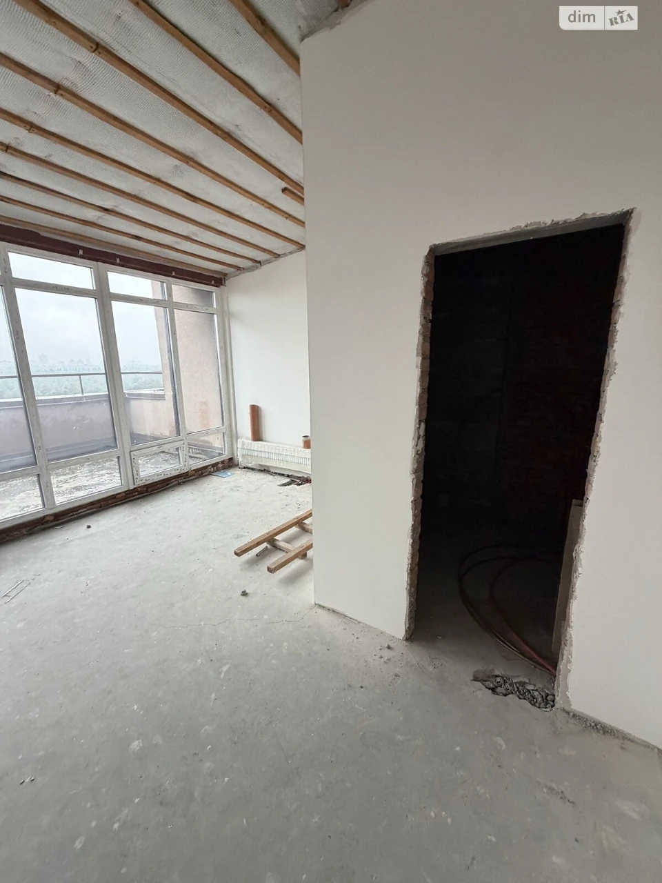 Apartment for Sale, Bikovskye
