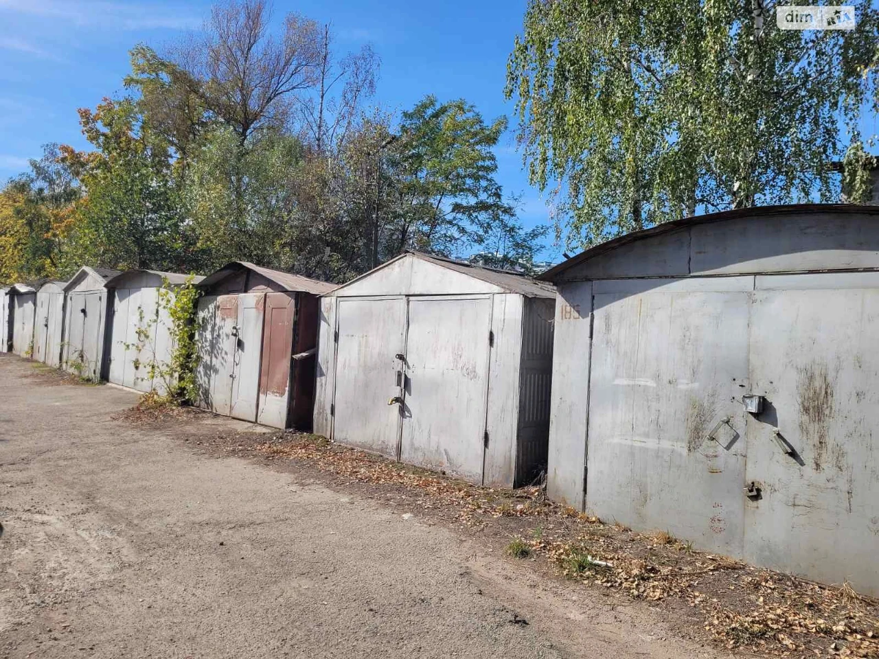 Продаж Окремий гараж Центр