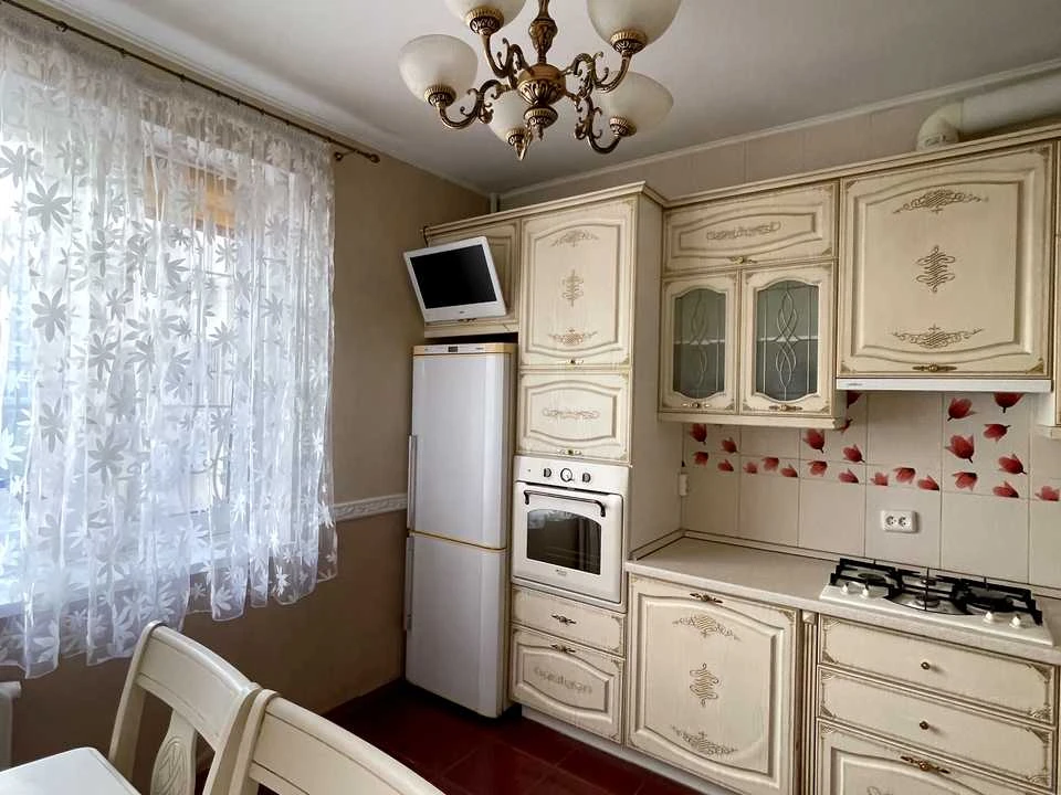 Квартира. Одеса, Тополина вулиця