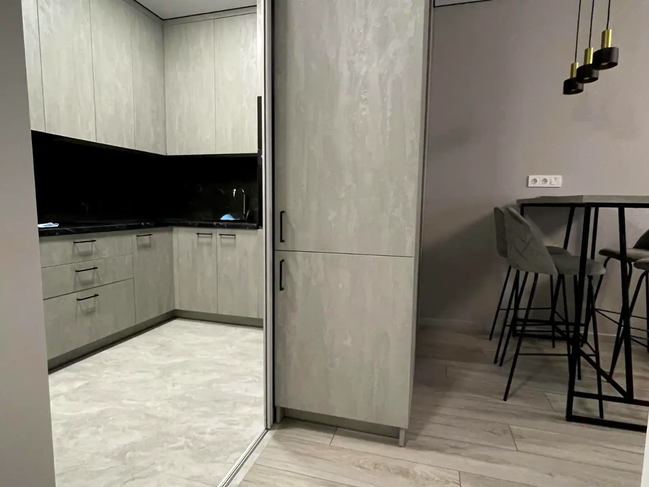 Сдается 2-комнатная квартира 56 м² на 18 этаже