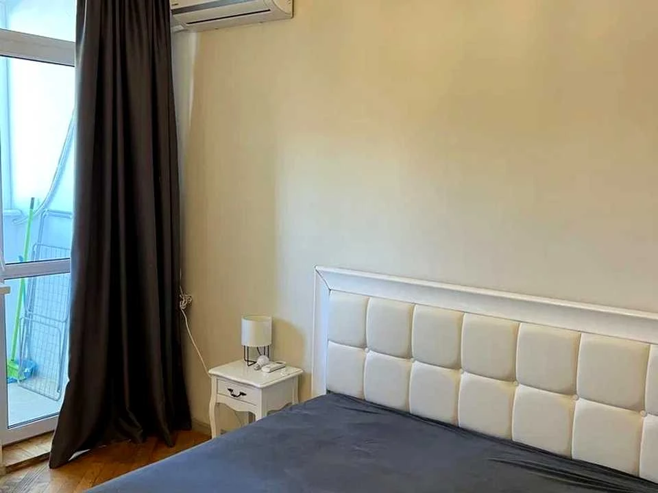 Квартира. Київ, Михайла Максимовича вул.