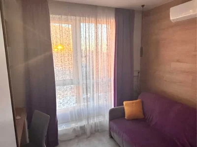 Квартира. Київ, Ревуцького вул.
