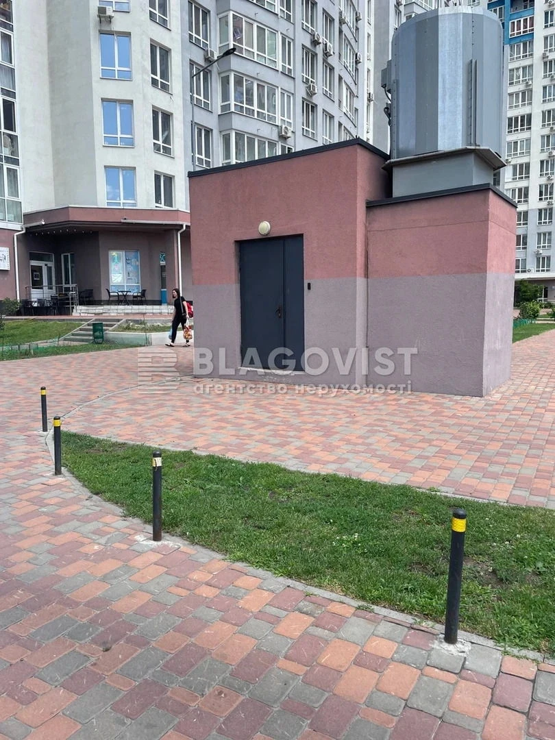 Продаж квартири вул. Каховська (Микільська Слобідка) в Києві
