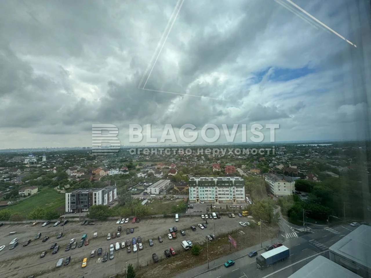 Продаж квартири вул. Рейгана Рональда (Драйзера Теодора) 40