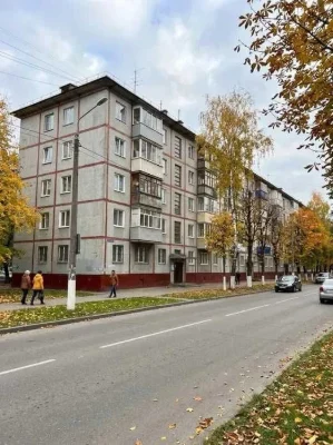 Двокімнатна квартира в центрі.