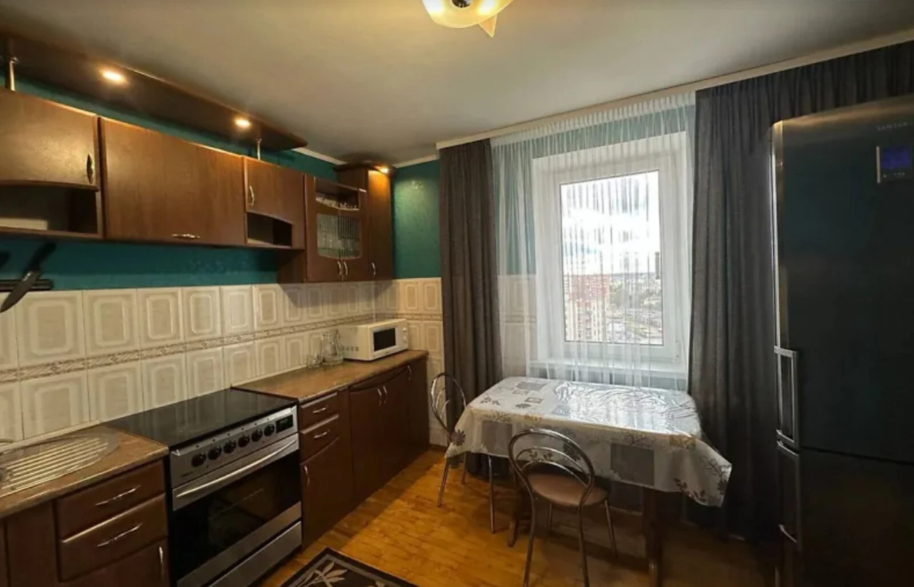 Продаж 3к квартири 79.2 кв. м на бул. Просвіти