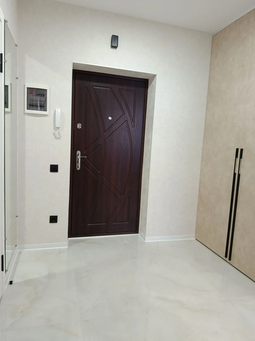 Продаж 1-к квартира Озерна, вулиця Кармелюка, зупинка Агора,