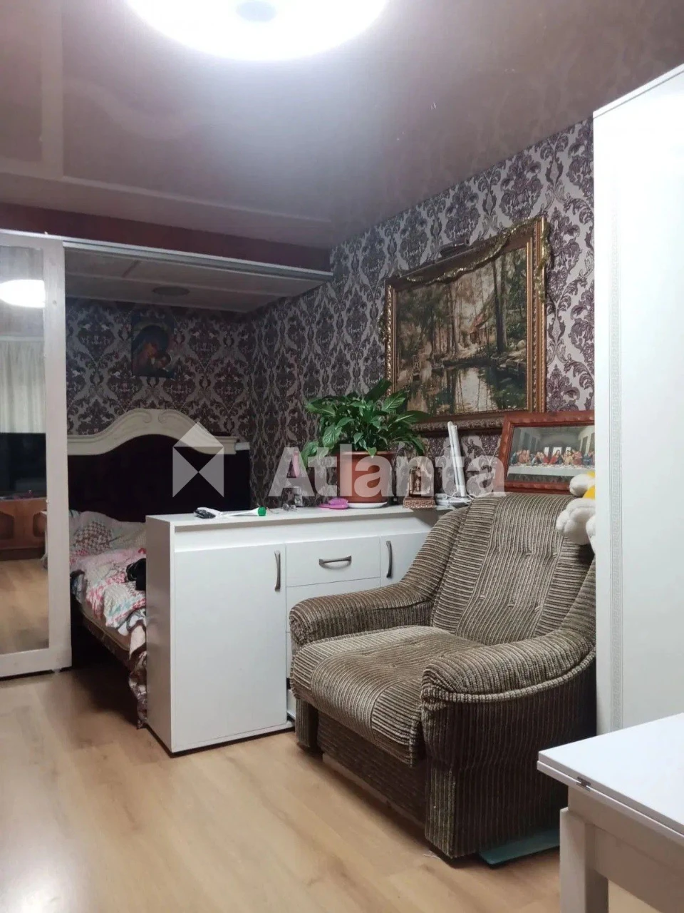 Продается трехкомнатная квартира, готовая к проживанию