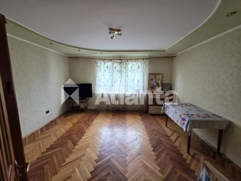 Терміновий продаж 3-кімнатна квартира,вул Миколайчука!