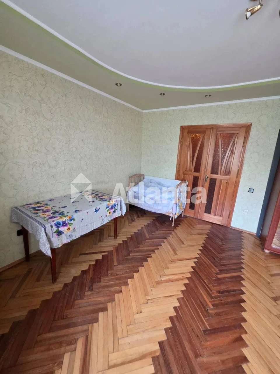 Терміновий продаж 3-кімнатна квартира,вул Миколайчука!