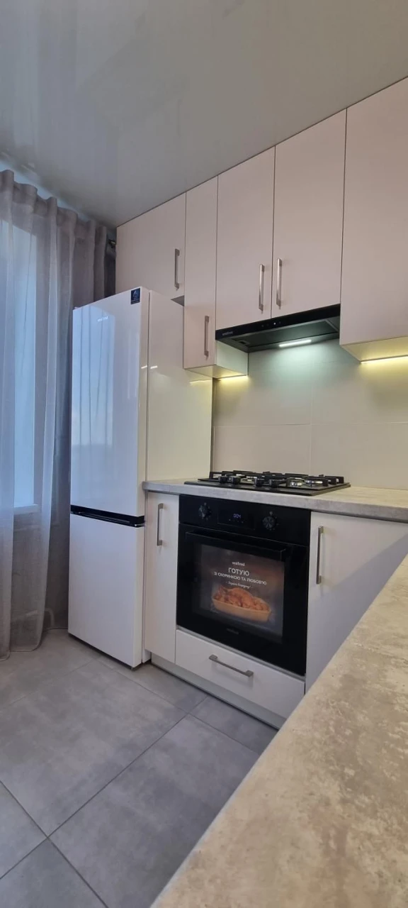 1-room apartment, Roganskaya St., 100V