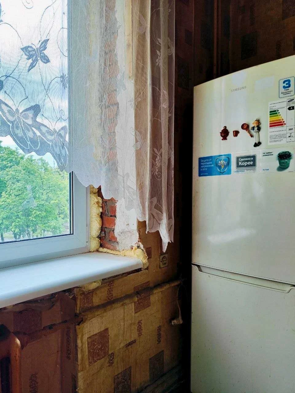 For sale 3 rooms. Stalinka KhTZ/ Mira st., 20