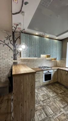 Продам 3 кімнатну квартиру Щасливе Газове опалення
