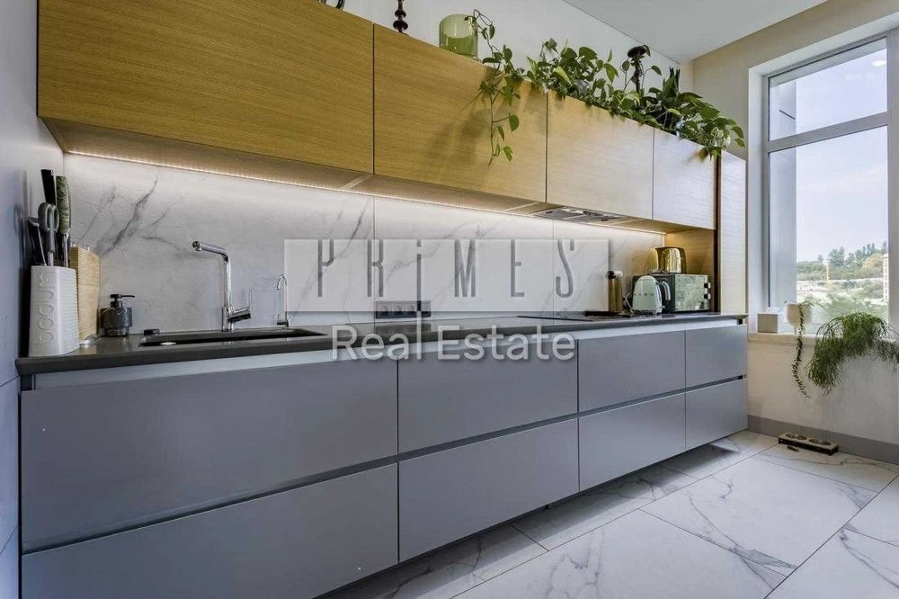 Apartment for sale in the residential complex Novopecherski Lipky Verkhoglyada Pechersk