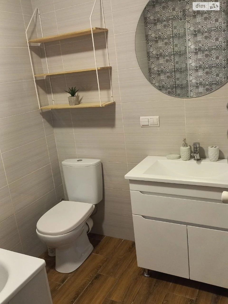 Long-Term Rental Apartment in a Complex