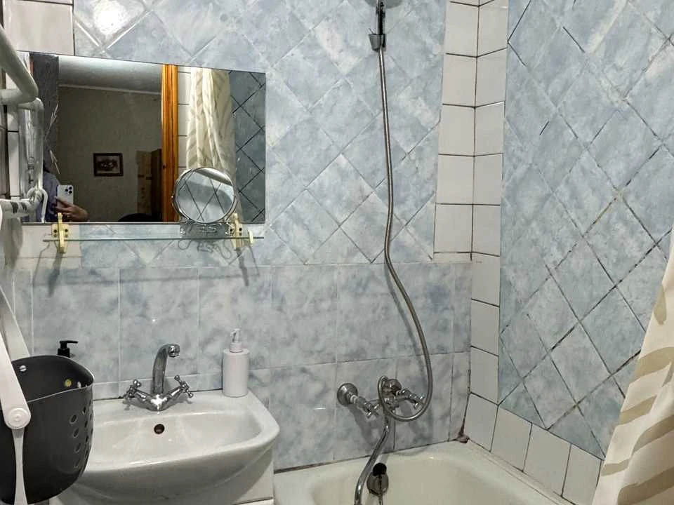 Квартира. Киев, улица Героев Днепра