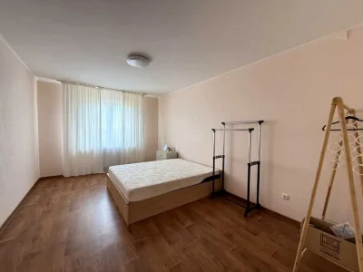 Квартира. Київ, Бориса Антоненка-Давидовича вул.