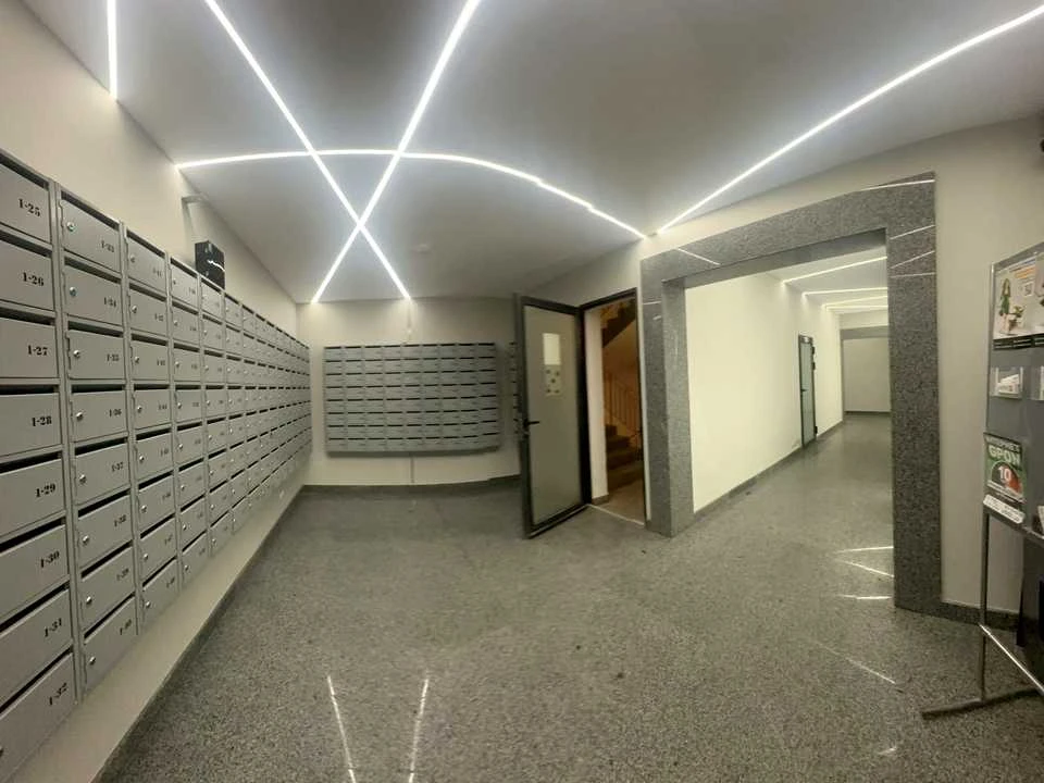 One-room apartment. Kyiv, Mykhola Bazhana Prospect