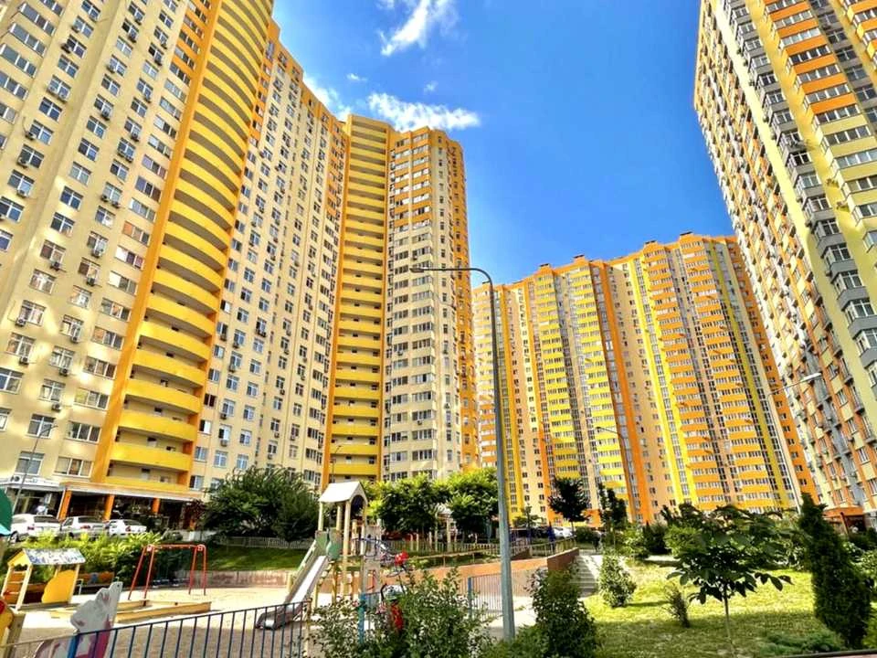 Квартира. Київ, Петра Калнишевського вул.