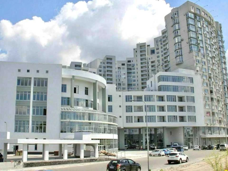Квартира. Киев, проспект Владимира Иасюка