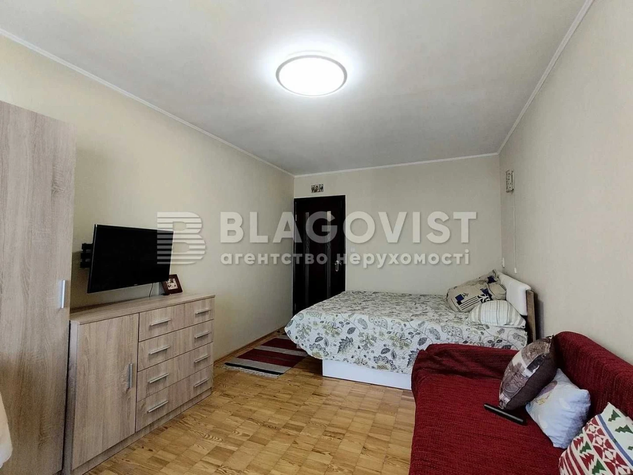 Продаж 1 кім квартири Київ з якісним ремонтом Оболонський пр