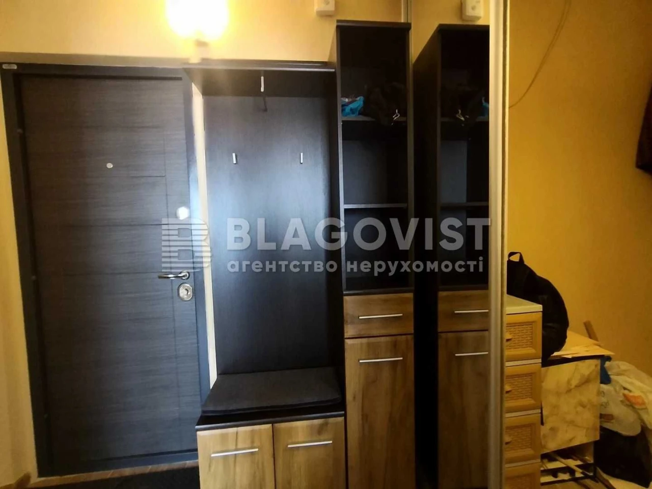 Продаж 1 кім квартири Київ з якісним ремонтом Оболонський пр