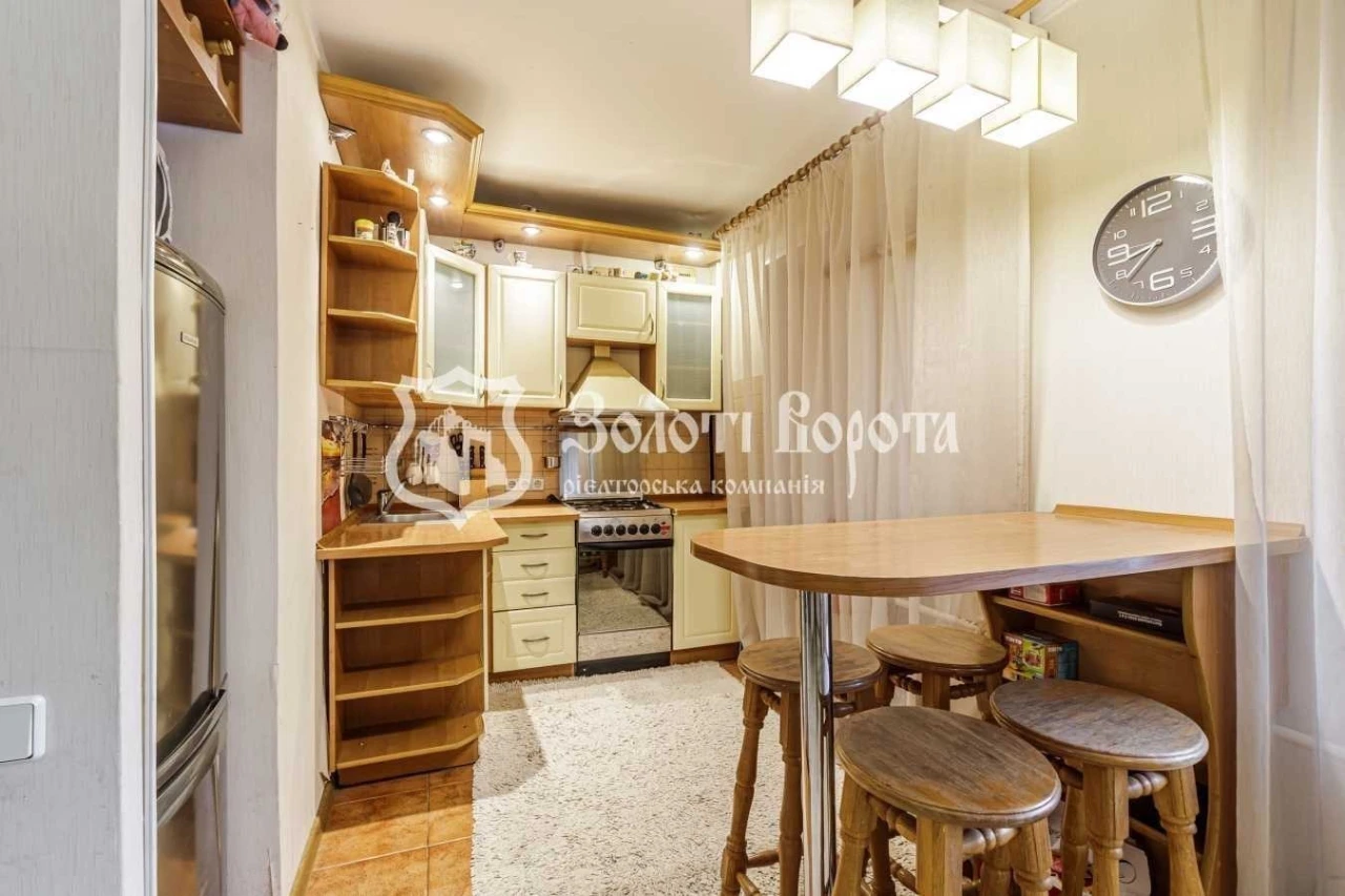 3-room apartment for sale 56.2 m², Verkhovna Rada Blvd., 22