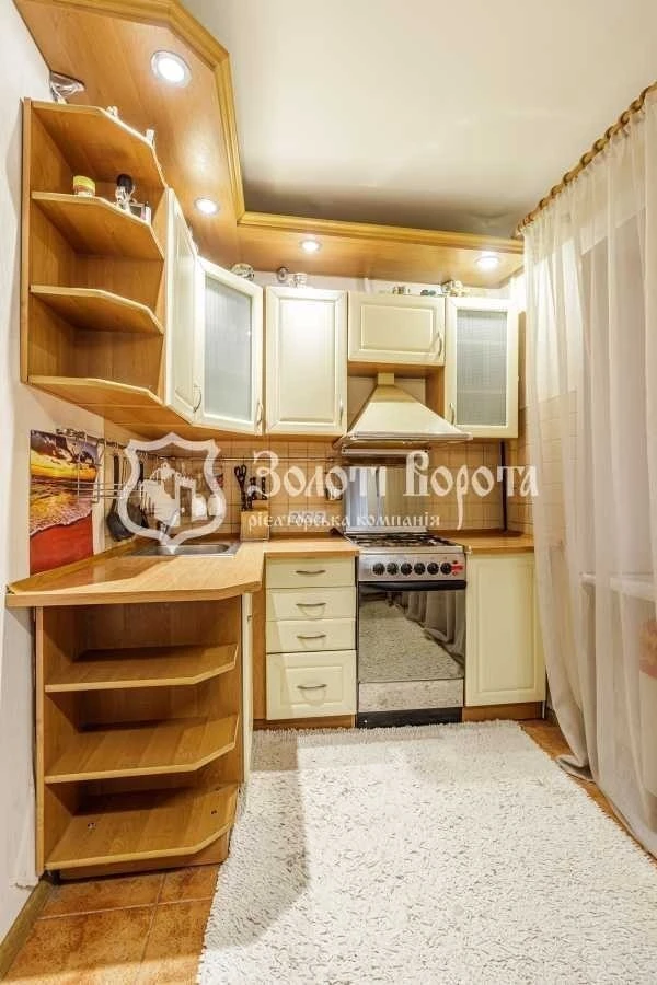 3-room apartment for sale 56.2 m², Verkhovna Rada Blvd., 22