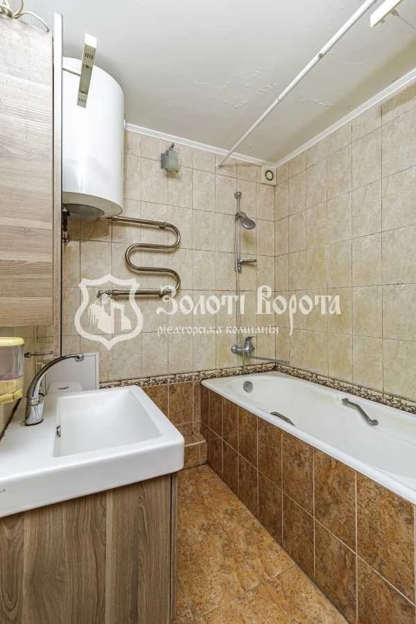 3-room apartment for sale 56.2 m², Verkhovna Rada Blvd., 22