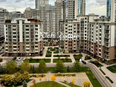 Квартира. Київ, Кахи Бендукідзе вул.