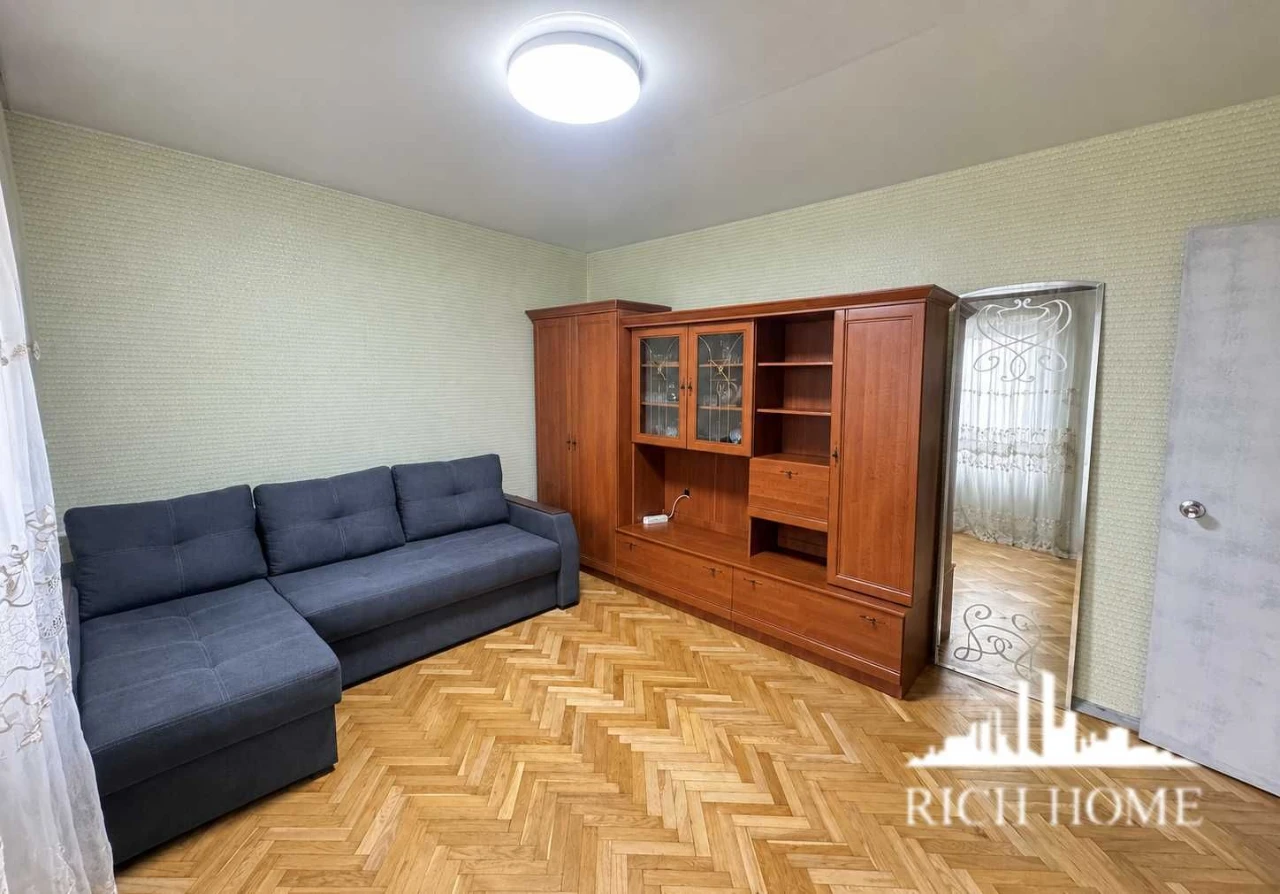 Продаж квартири, Відрадний, Любомира Гузара, 14а