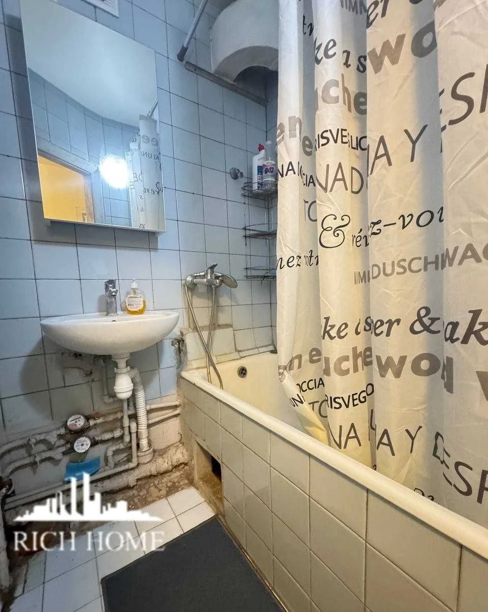 Продаж квартири, Відрадний, Любомира Гузара, 14а