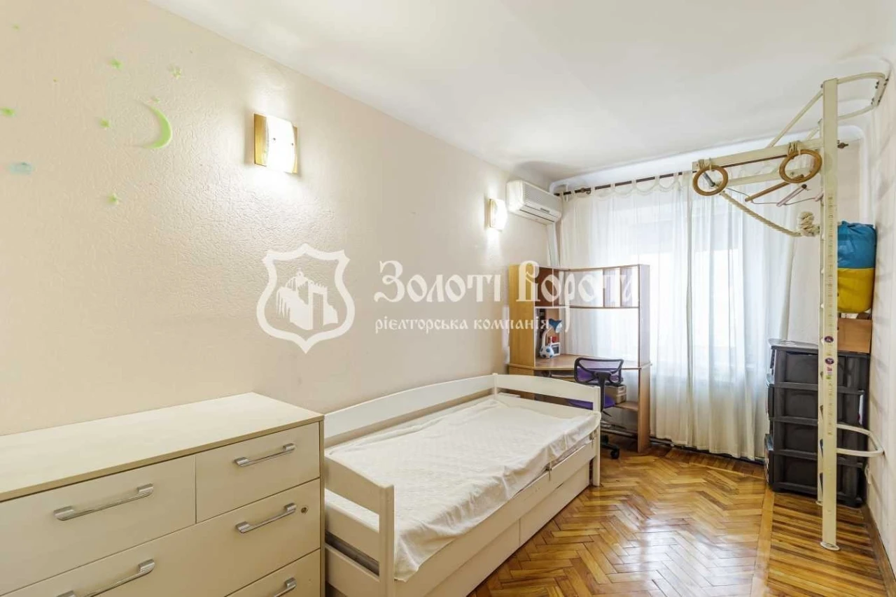 3-room apartment for sale 56.2 m², Verkhovna Rada Blvd., 22