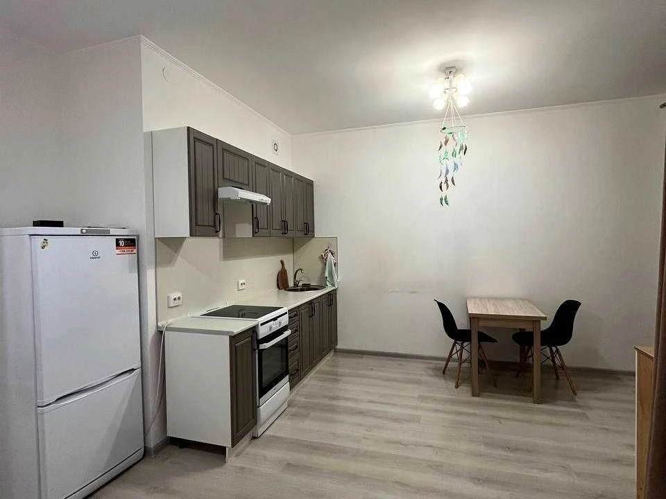 Apartment. Львів, Братів Дужих street.
