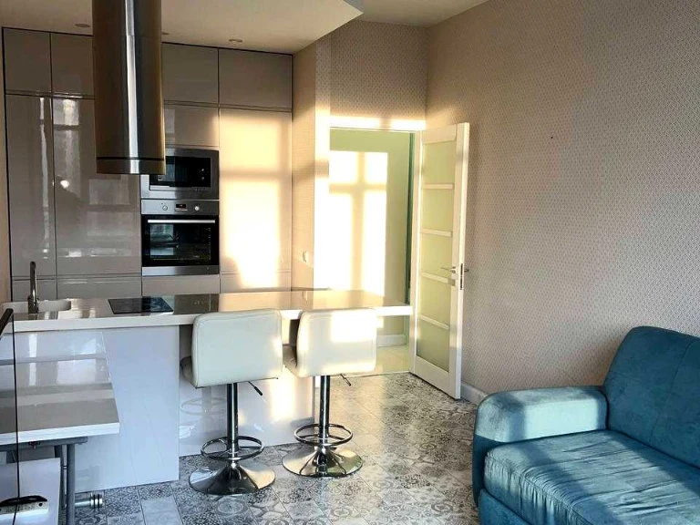 Apartment. John McKenna St., Kyiv