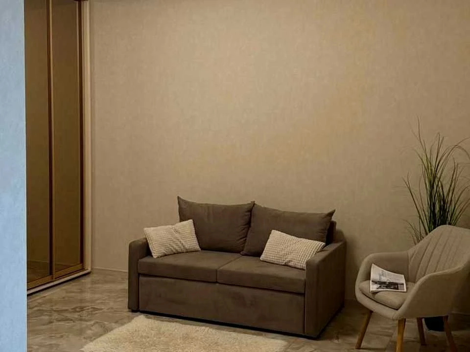 Apartment. Odessa, Красноva St.