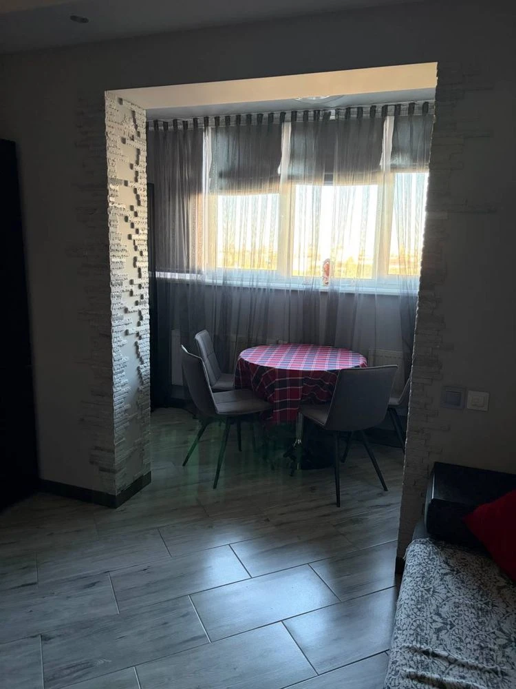 Great Apartment! Holosiiv District