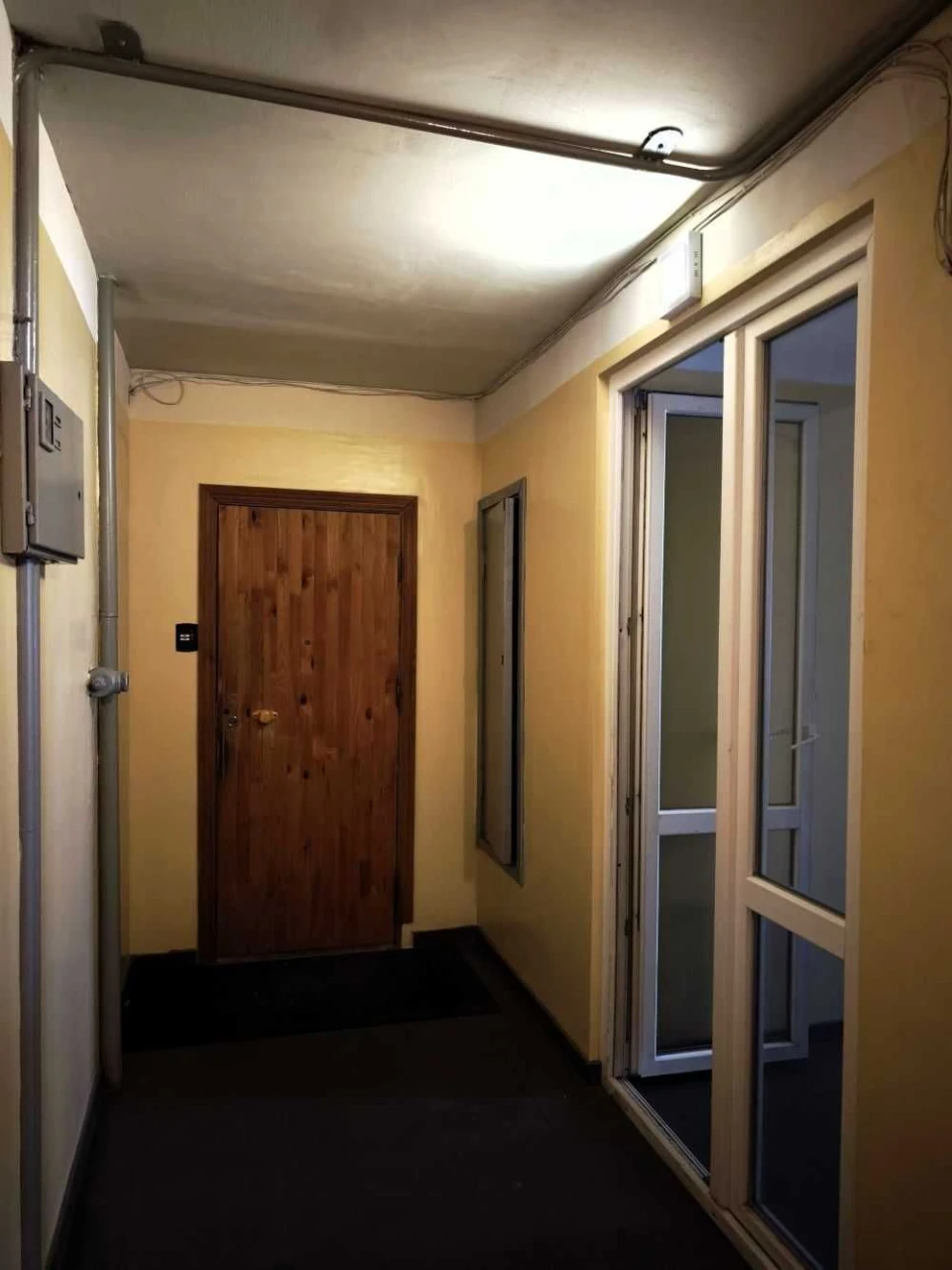 Продажа квартиры рядом с метро Житомирская