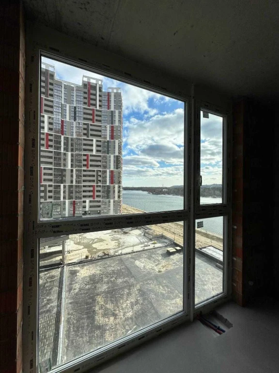 Apartment for sale 2 rooms in residential complex Rusynska Hav, Bud 27, 90 sq m