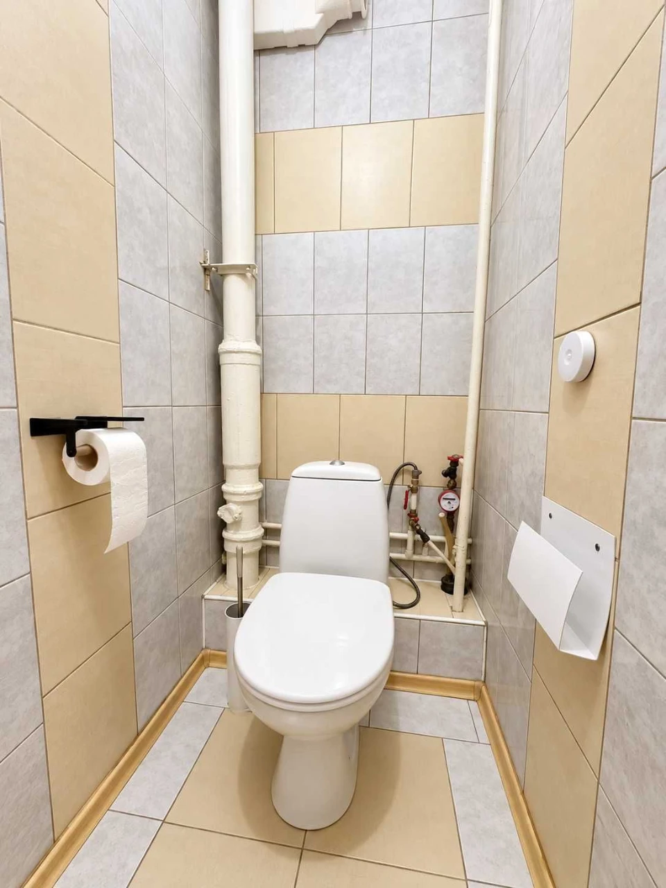 * Продаж 3 кімнатної по вулиці Степана Олійника 11