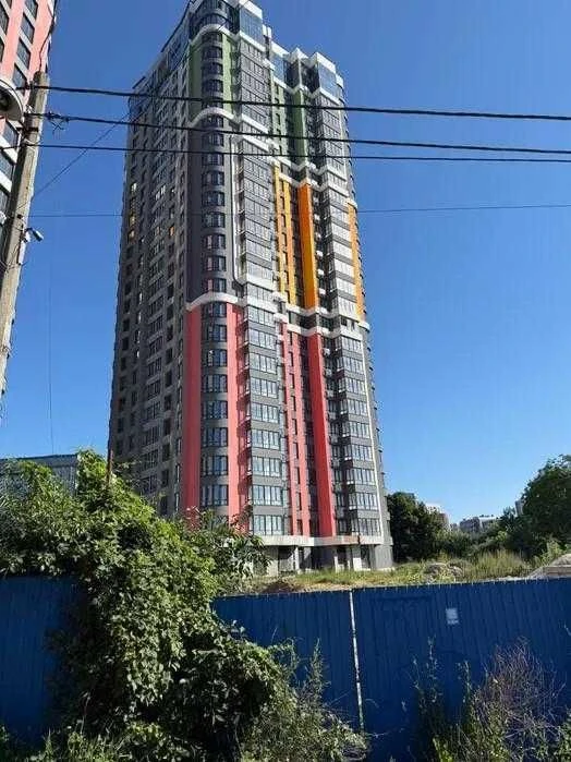 Продається 1 кімнатна квартира ЖК Абрикосовий метро Теремки