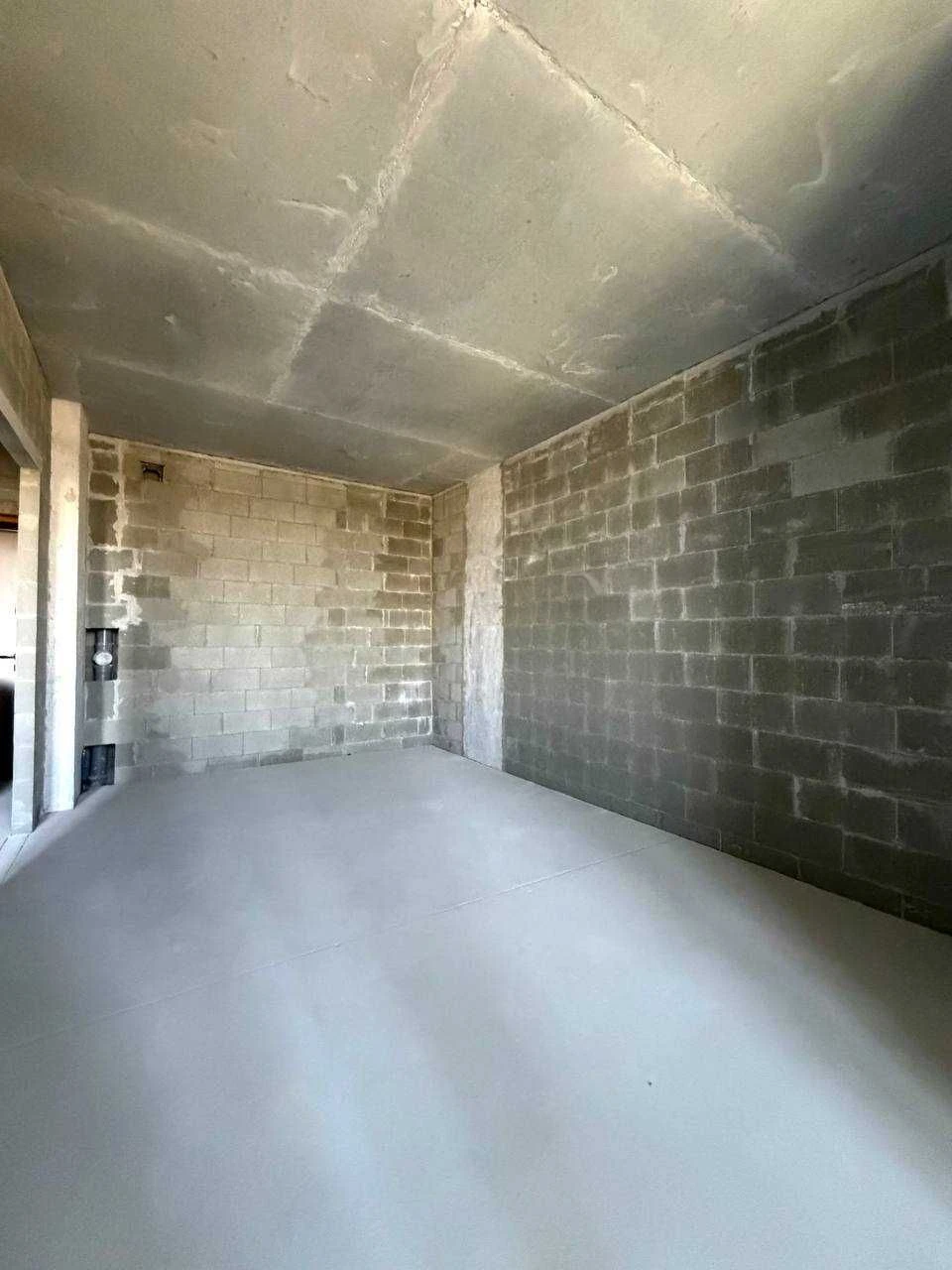 Продаж 1к квартири 39,8 м² з продуманим плануванням у Файна