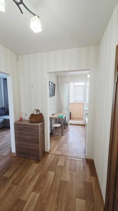 Selling a one-room apartment in a new building on Mira Street.