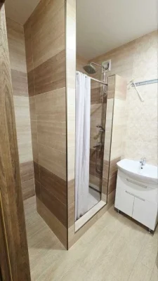 Selling a one-room apartment in a new building on Mira Street.